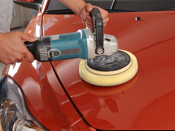 Lucidatura carrozzeria auto, per una vettura sempre splendente - Car  Cleaning
